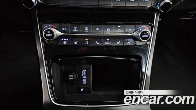 Hyundai Grandeur (IG) 2.2 Diesel Premium Special 2019 — фото 16