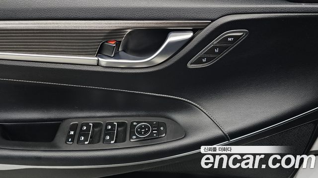 Hyundai Grandeur (IG) 2.2 Diesel Premium Special 2019 — фото 19