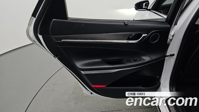 Hyundai Grandeur (IG) 2.2 Diesel Premium Special 2019 — фото 25
