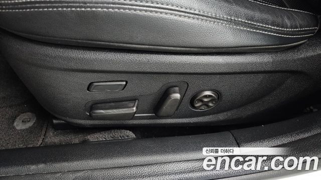 Hyundai Grandeur (IG) 2.2 Diesel Premium Special 2019 — фото 31