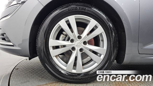 Renault Korea SM6 2.0 GDe SE 2016 — фото 5