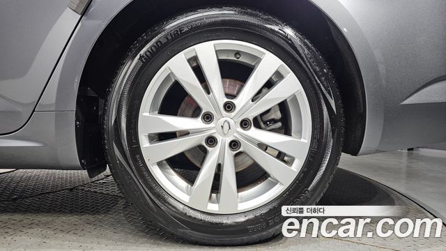 Renault Korea SM6 2.0 GDe SE 2016 — фото 21