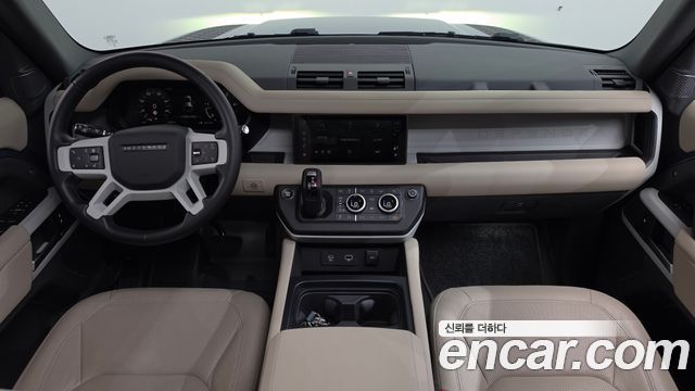 Land Rover Defender (L663) 110 D250 SE 2024 — фото 7