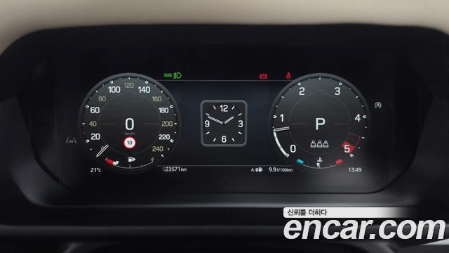 Land Rover Defender (L663) 110 D250 SE 2024 — фото 8