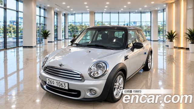 MINI Cooper D Standard 2nd 2013 — фото 3
