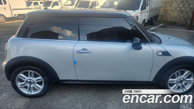 MINI Cooper D Standard 2nd 2013 — фото 18