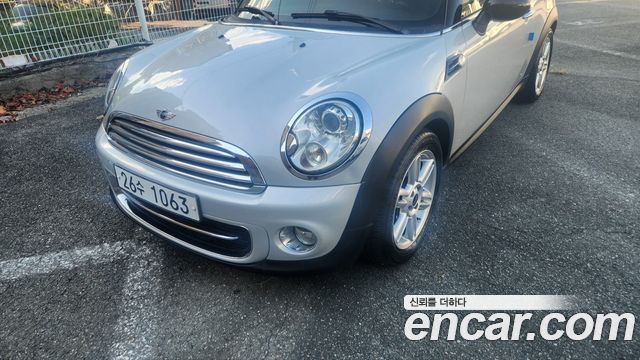 MINI Cooper D Standard 2nd 2013 — фото 20