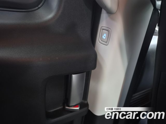 Hyundai Staria Tourer 9-Seater Modern 2023 — фото 20