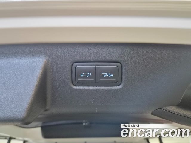 Hyundai Staria Tourer 9-Seater Modern 2023 — фото 23
