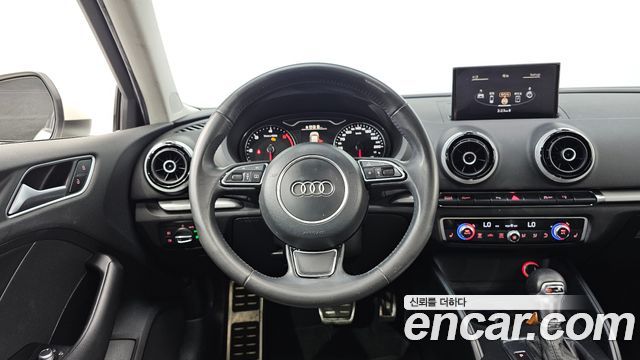 Audi A3 2.0 TDI Dynamic 8V 2014 — фото 13