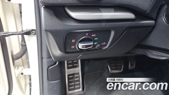 Audi A3 2.0 TDI Dynamic 8V 2014 — фото 18