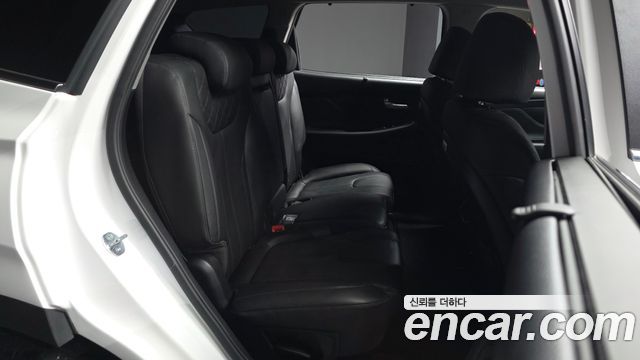 Hyundai Santa Fe HEV 1.6 2WD Prestige 2023 — фото 12