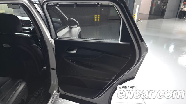 Hyundai Santa Fe HEV 1.6 2WD Prestige 2023 — фото 25