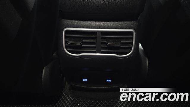 Hyundai Santa Fe HEV 1.6 2WD Prestige 2023 — фото 33