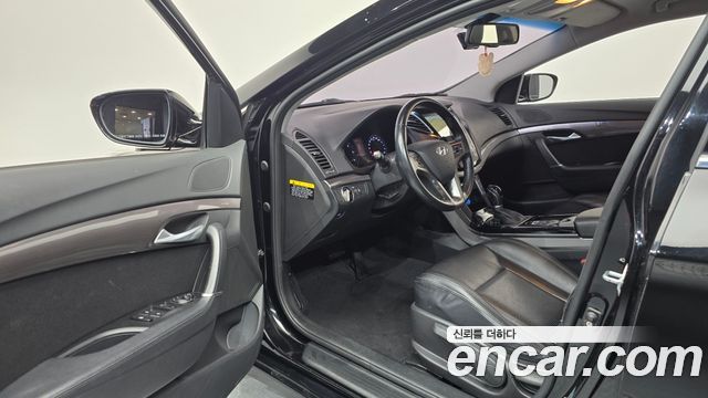 Hyundai i40 Saloon 1.7 VGT YOUNIQUE 2016 — фото 10