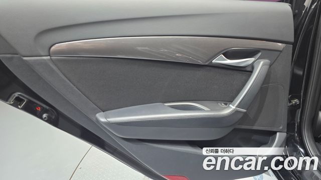 Hyundai i40 Saloon 1.7 VGT YOUNIQUE 2016 — фото 25