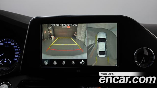 Hyundai Grandeur (IG) 3.0 Exclusive Special 2017 — фото 15
