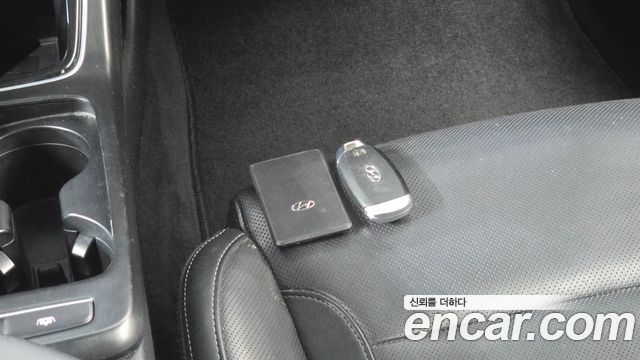 Hyundai Grandeur (IG) 3.0 Exclusive Special 2017 — фото 16
