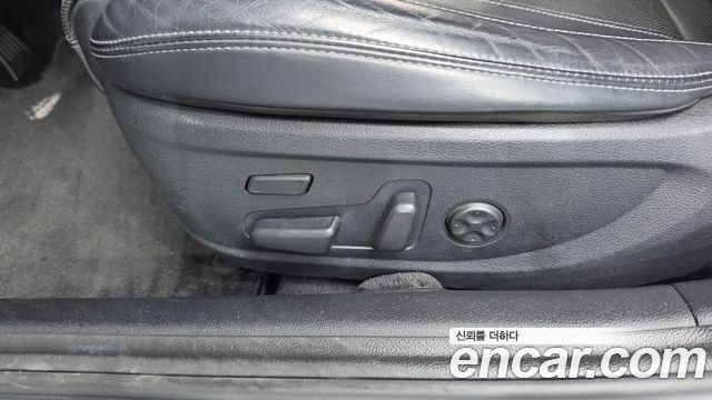 Hyundai Grandeur (IG) 3.0 Exclusive Special 2017 — фото 31