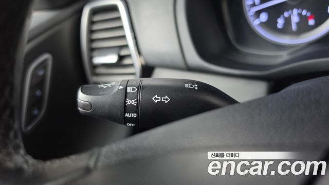 Hyundai Grandeur (IG) 3.0 Exclusive Special 2017 — фото 36