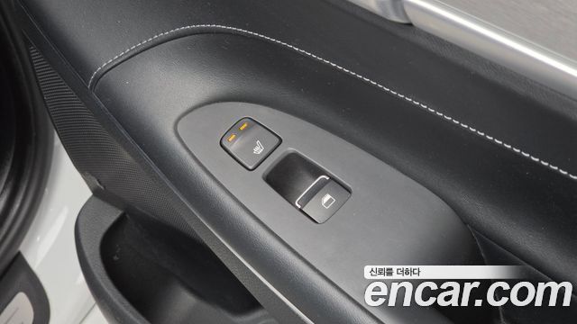 Hyundai Grandeur (IG) 3.0 Exclusive Special 2017 — фото 39