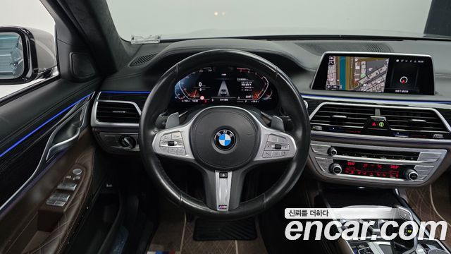 BMW 7 Series (G11) 740Li xDrive M Sport Package 2021 — фото 13
