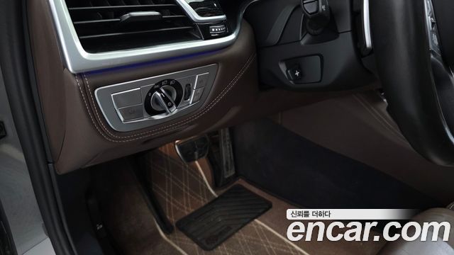BMW 7 Series (G11) 740Li xDrive M Sport Package 2021 — фото 28