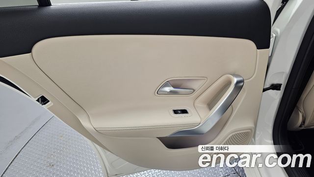 Mercedes-Benz A-Class (W177) A220 Sedan 2025 — фото 25