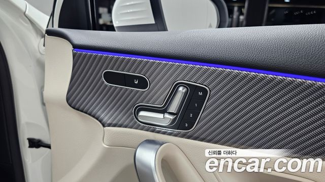 Mercedes-Benz A-Class (W177) A220 Sedan 2025 — фото 31