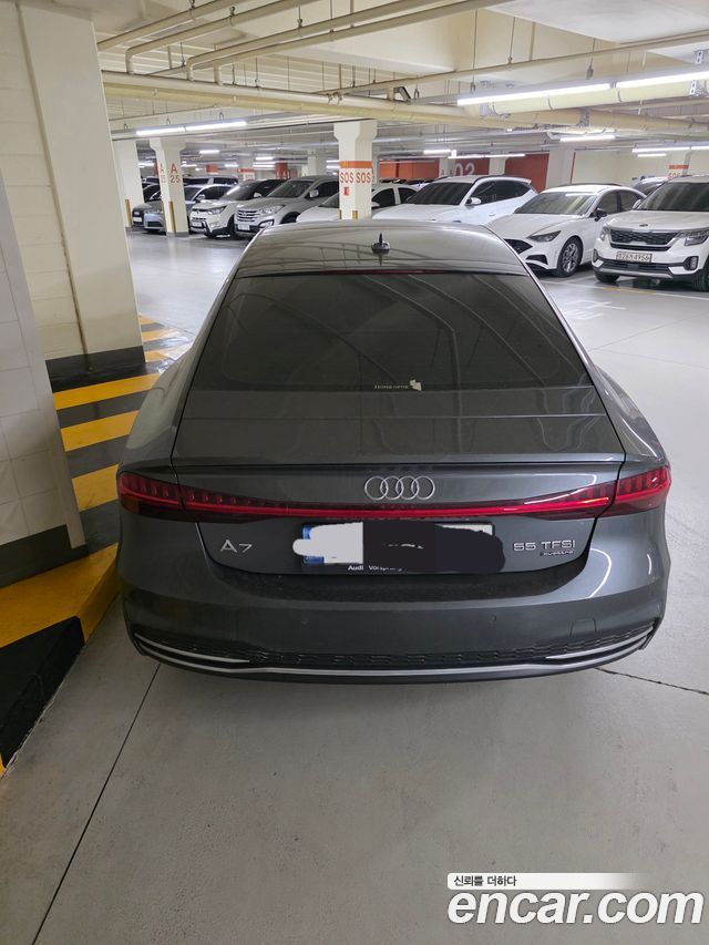 Audi A7 (4K) 55 TFSI Quattro Premium 2021 — фото 2