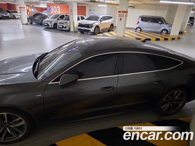 Audi A7 (4K) 55 TFSI Quattro Premium 2021 — фото 3