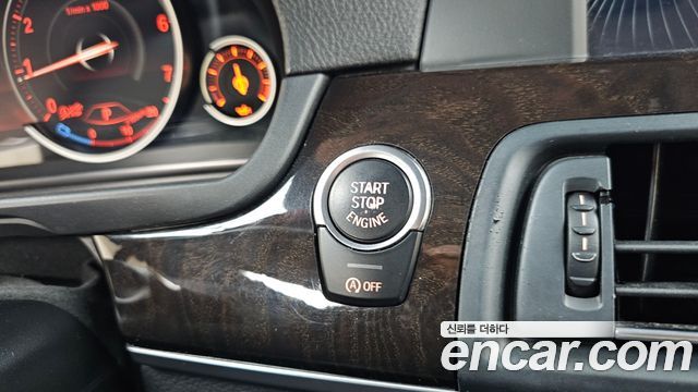 BMW 5 Series (F10) 528i xDrive 2013 — фото 20
