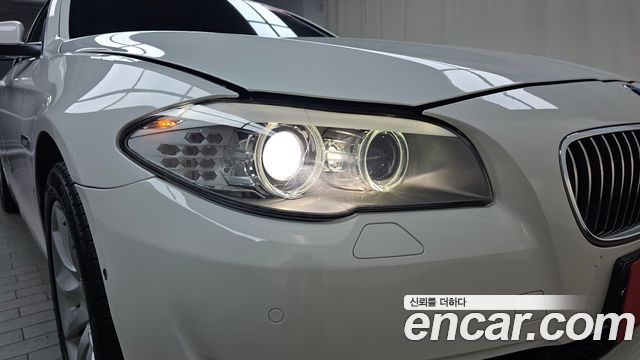 BMW 5 Series (F10) 528i xDrive 2013 — фото 22
