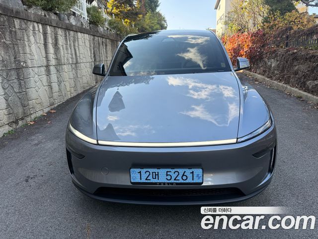 Tesla Model Y Long Range AWD 2025 — фото 2