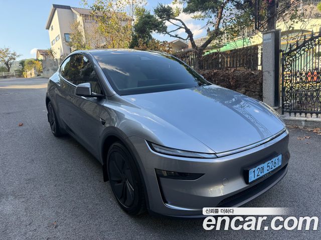 Tesla Model Y Long Range AWD 2025 — фото 3