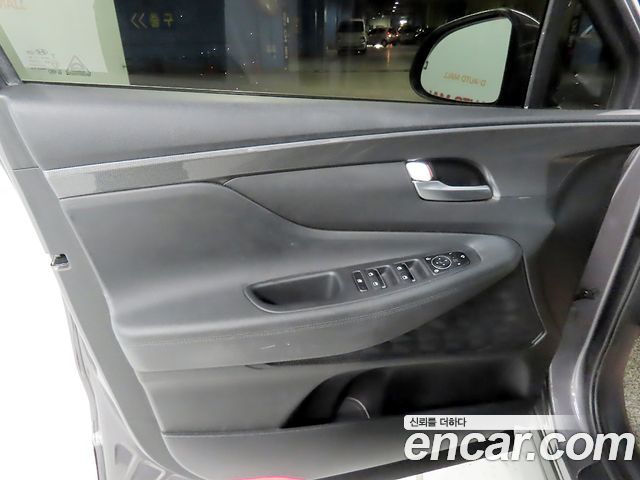 Hyundai Santa Fe Diesel 2.2 2WD Exclusive 2022 — фото 18