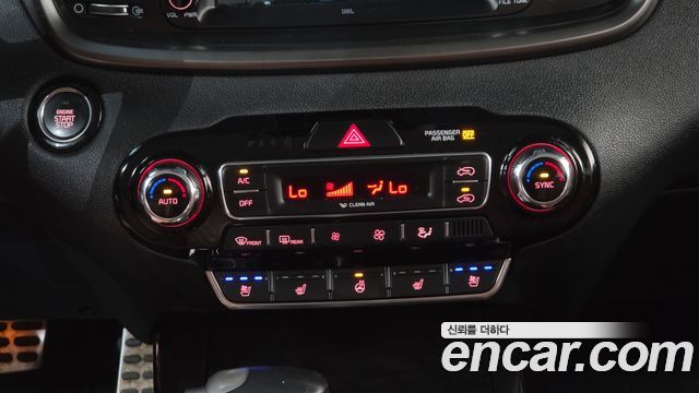 Kia Sorento Diesel 2.2 2WD Master Special 2020 — фото 37
