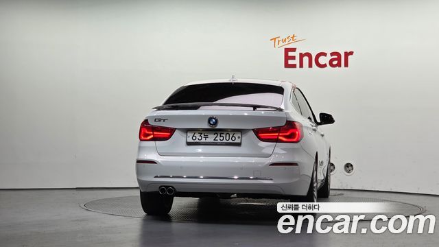BMW 3 Series GT (F34) GT 320d Luxury 2017 — фото 4