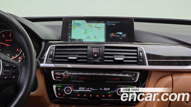 BMW 3 Series GT (F34) GT 320d Luxury 2017 — фото 16