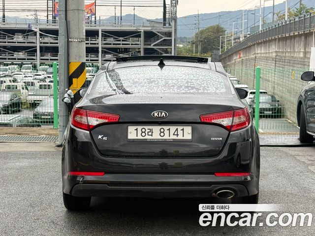 Kia K5 2.0 Prestige Standard 2013 — фото 3