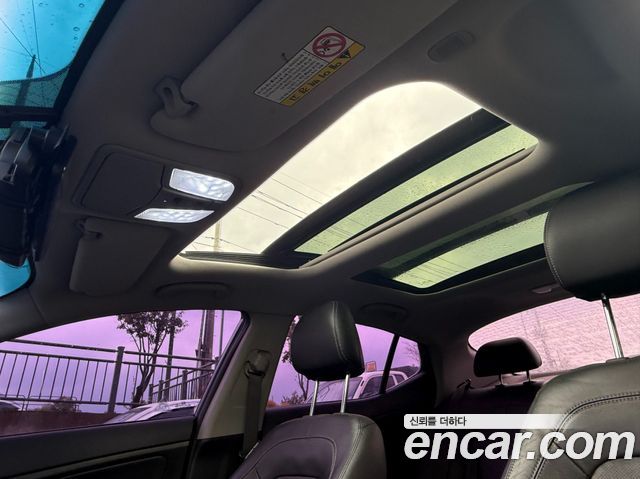 Kia K5 2.0 Prestige Standard 2013 — фото 21
