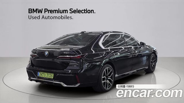 BMW 7 Series (G70) 740i xDrive M Sport 2026 — фото 2