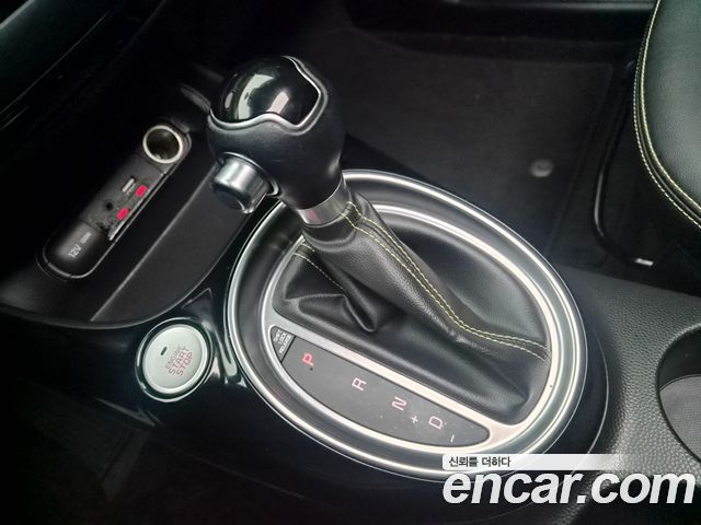 Kia Soul 1.6 GDi Prestige 2015 — фото 9
