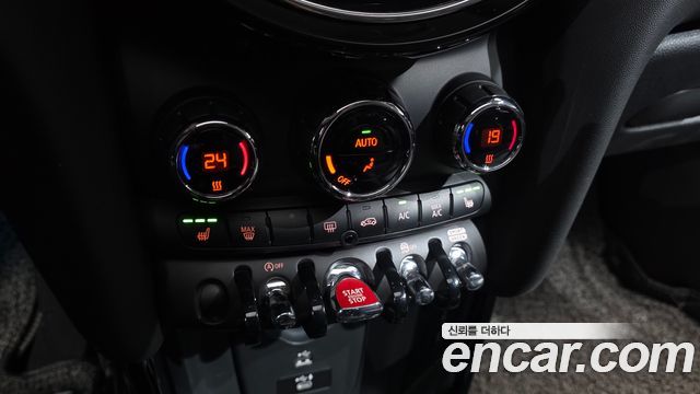 MINI Cooper 5-Door Classic Plus 3rd 2022 — фото 22