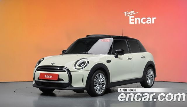 MINI Cooper 5-Door Classic Plus 3rd