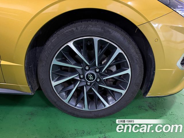Hyundai Sonata (DN8) 2.0 Premium Family 2020 — фото 15