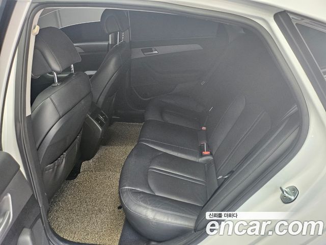 Hyundai Sonata (LF) LPI Premium 2016 — фото 15