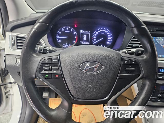 Hyundai Sonata (LF) LPI Premium 2016 — фото 16