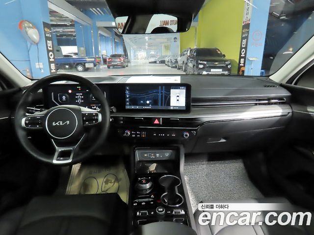 Kia K5 (III) 2.0 LPi Noblesse 2025 — фото 5