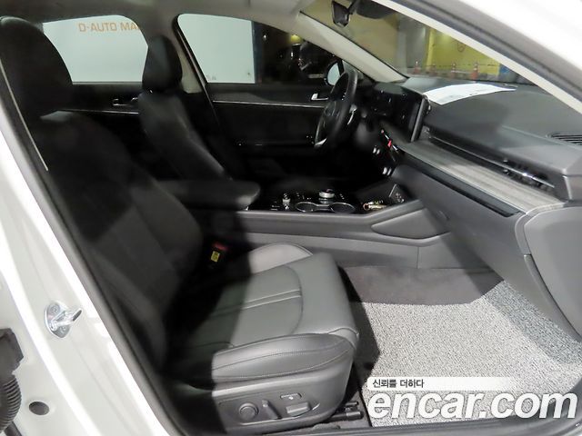 Kia K5 (III) 2.0 LPi Noblesse 2025 — фото 8